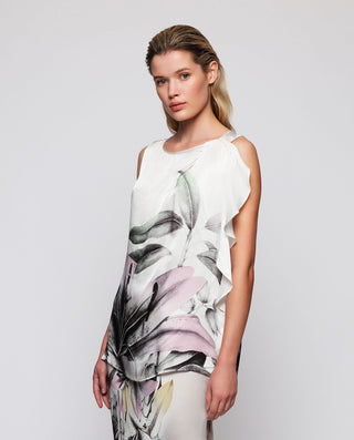 Top blanco estampado floral posicionado by MIRTO