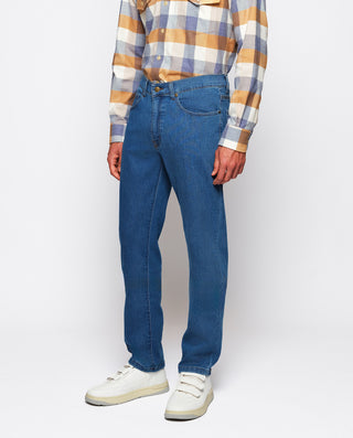 Pantalon denim 5 bolsillos regular by MIRTO