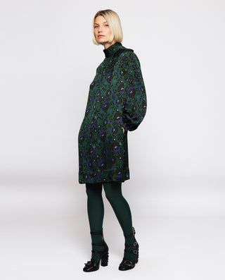 Vestido corto estampado ornamental verde by MIRTO