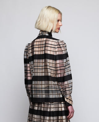 Blusa beige cuadros negros de seda y lana