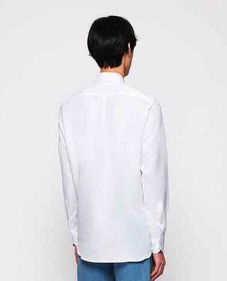 Camisa casual blanca detalles azules by MIRTO