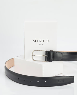 Cinturón de vestir piel negro