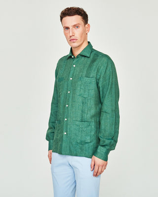 Guayabera manga larga verde de lino