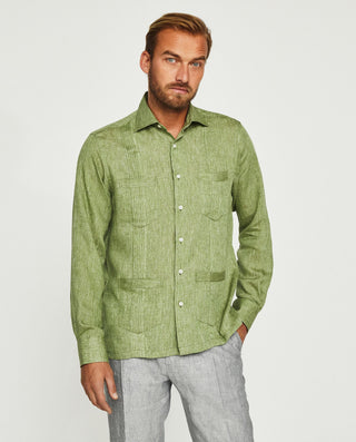 Guayabera manga larga verde pistacho de lino
