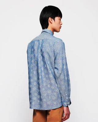 Camisa casual de lino estampado floral azul by MIR