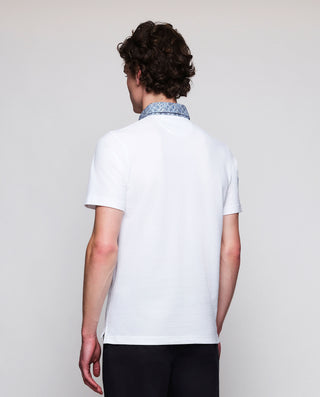 White piqué polo floral shirt collar