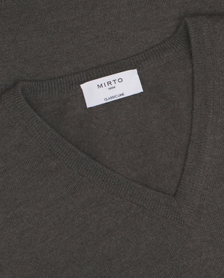 Jersey de lana merino (cuello V) by MIRTO | 03538_0050_5