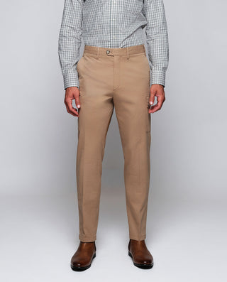 Pantalón cargo regular fit algodón tostado