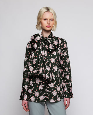 Camisa verde estampado floral  con maxi lazad by M | 04303_0050_1