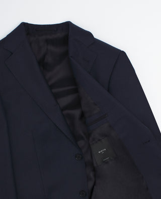 Navy blue wool birds-eye structure suit