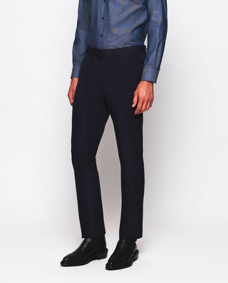 Pantalón casual técnico azul marino