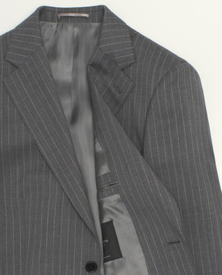 Traje gris medio de lana raya diplomática by MIRTO | 05031_0050_5