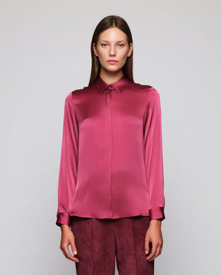 Blusa burdeos de seda elástica
