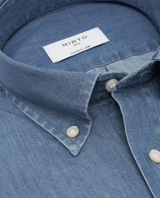 Camisa denim azul cuello con botones