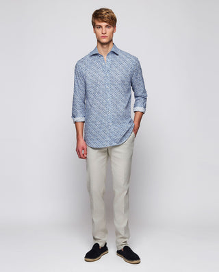 Camisa casual azul estampado de algodón by MIRTO | 07946_0050_4