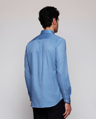 Camisa casual azul microestampado rojo by MIRTO | 08185_0050_3