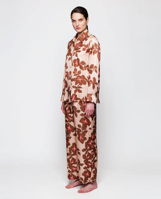 Pijama estampado floral color melocotón by MIRTO