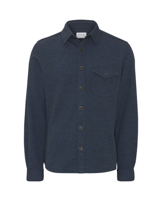 Sobrecamisa de punto con bolsillo azul by MIRTO