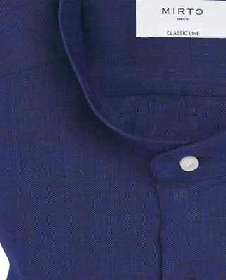 Camisa casual de lino azul marino by MIRTO
