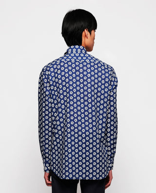 Camisa casual estampado floral azul y blanco by MI